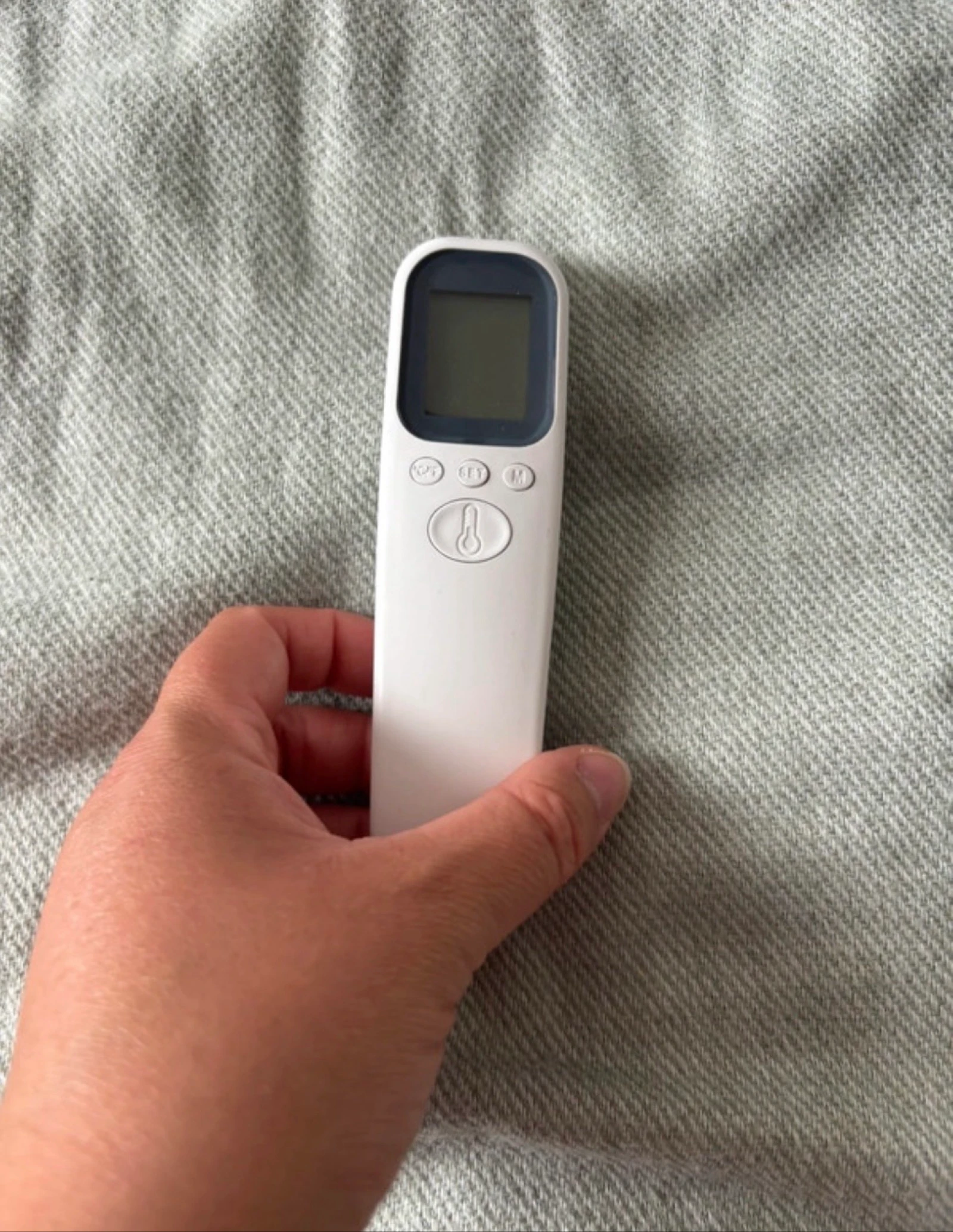 248/ Thermomètre frontal